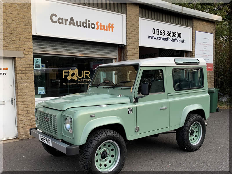 Land Rover Defender, Pioneer audio installation.