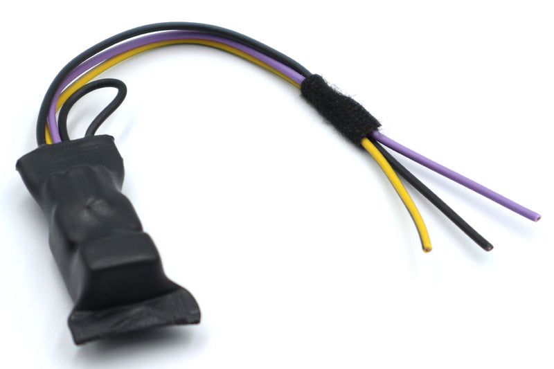 Reverse gear car radio mute relay cable by InCarTec - CarAudioStuff